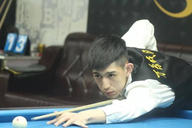 克球场比赛 克球场比赛