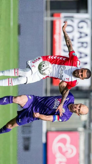 军现身校园 军现身校园