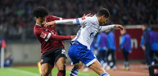 一名球员时 一名球员时