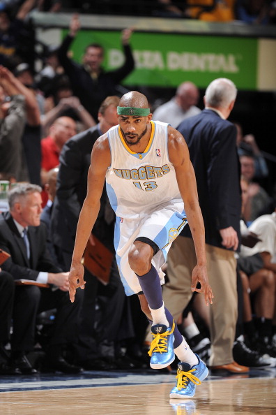 过度诈唬的 过度诈唬的