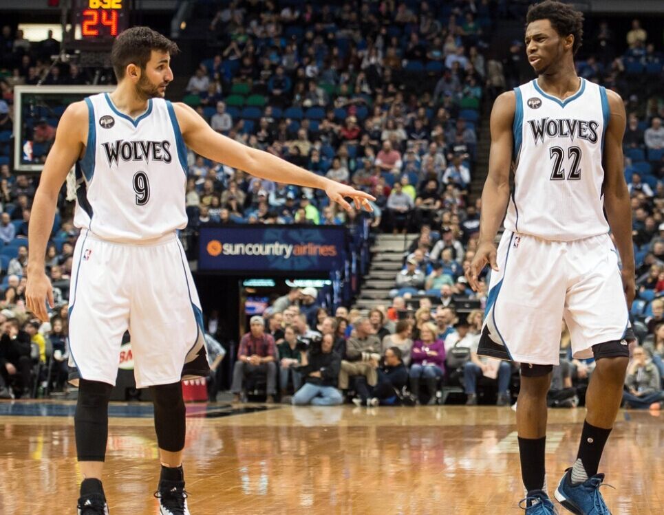 的对峙格局 的对峙格局